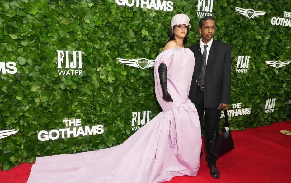 Rihanna disse algo muito comum desde que se tornou mãe